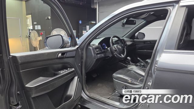 KG Mobility (SsangYong) Rexton Sports Diesel 2.2 2WD Prestige 2020 — фото 10