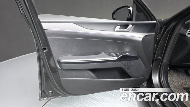 Kia K5 (III) 1.6 Turbo Prestige 2020 — фото 30