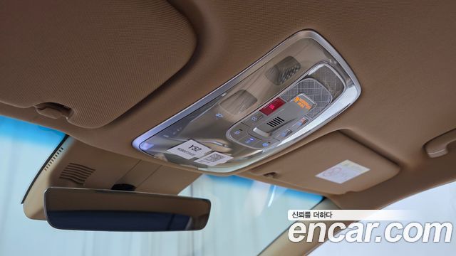 Genesis G80 (RG3) Gasoline 2.5 Turbo AWD 2025 — фото 18