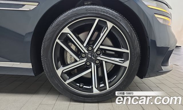 Genesis G80 (RG3) Gasoline 2.5 Turbo AWD 2025 — фото 21
