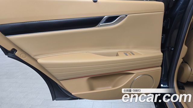 Genesis G80 (RG3) Gasoline 2.5 Turbo AWD 2025 — фото 25