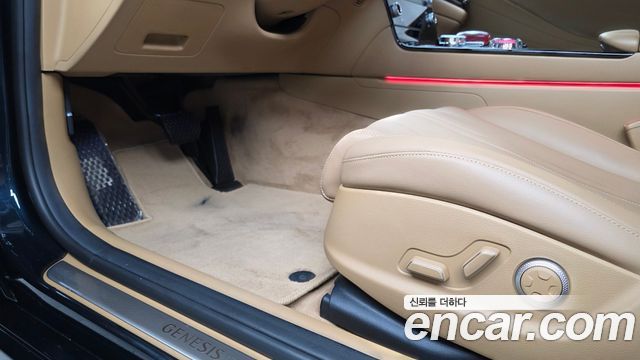 Genesis G80 (RG3) Gasoline 2.5 Turbo AWD 2025 — фото 28