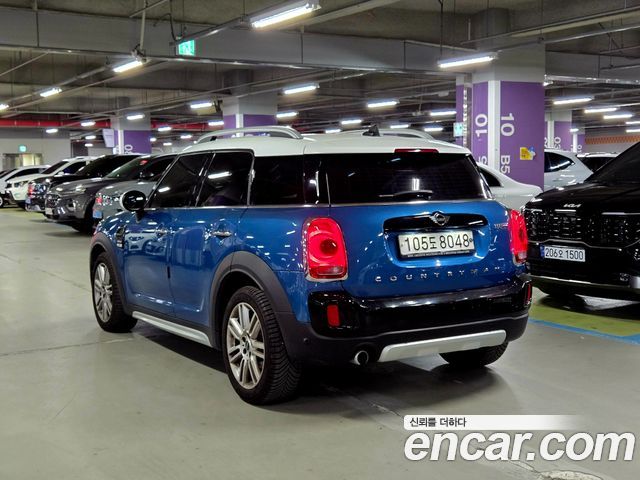 MINI Cooper Countryman HIGH 2nd 2019 — фото 4