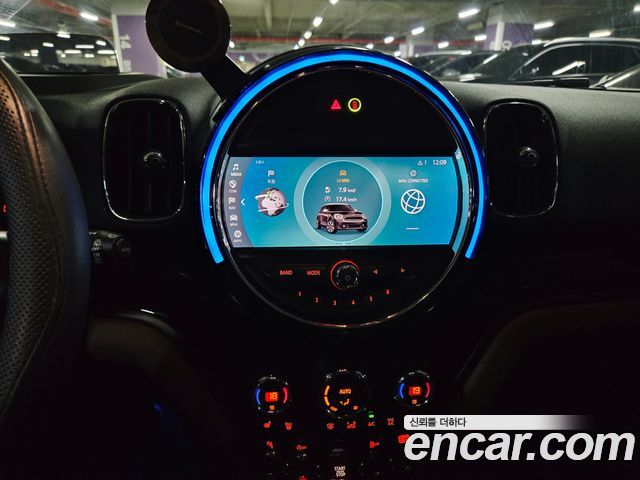 MINI Cooper Countryman HIGH 2nd 2019 — фото 17