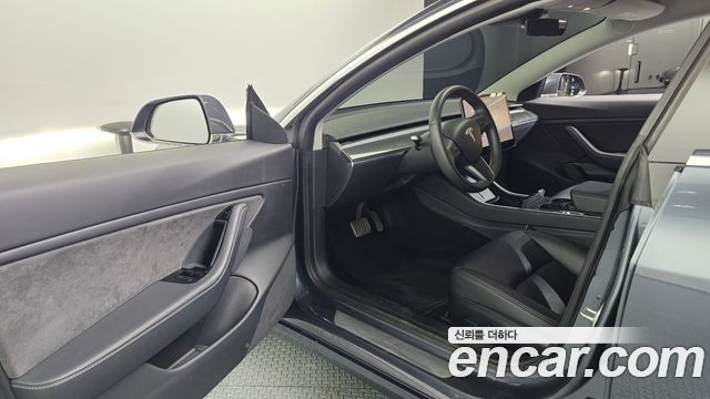 Tesla Model 3 Long Range AWD 2020 — фото 10