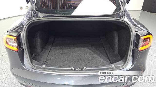 Tesla Model 3 Long Range AWD 2020 — фото 17