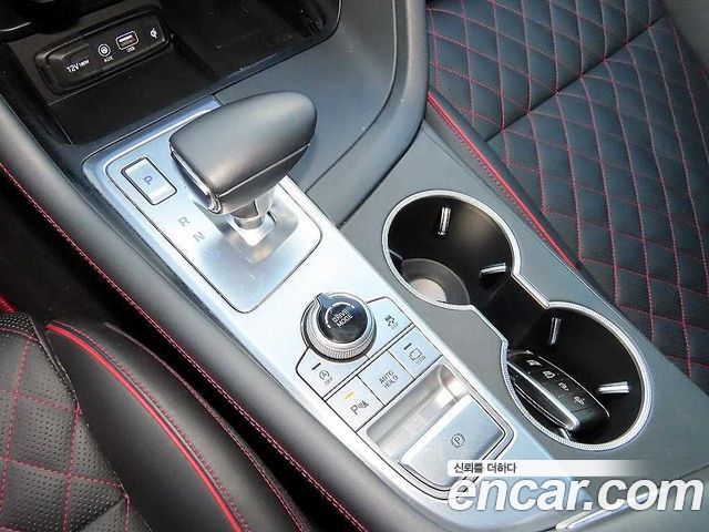 Genesis G70 2.0T Sport Package 2019 — фото 9