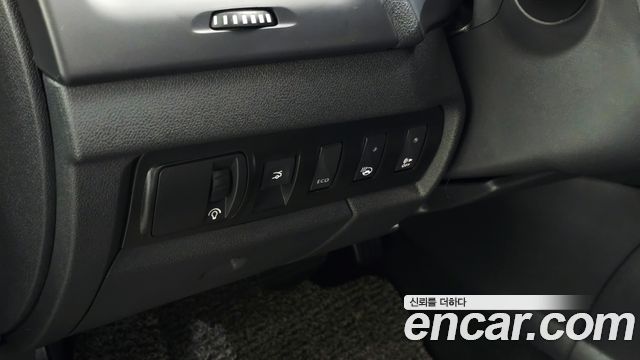 Renault Korea SM3 Z.E. RE 2019 — фото 16