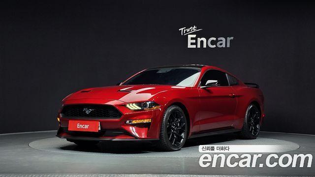 Ford Mustang Coupe