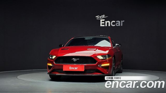 Ford Mustang Coupe 2019 — фото 3