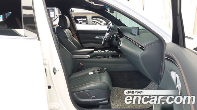 Genesis GV70 2.5T Gasoline 2WD 2022 — фото 11