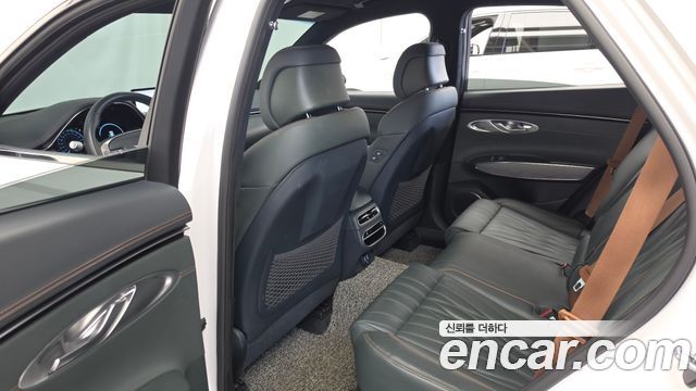 Genesis GV70 2.5T Gasoline 2WD 2022 — фото 26