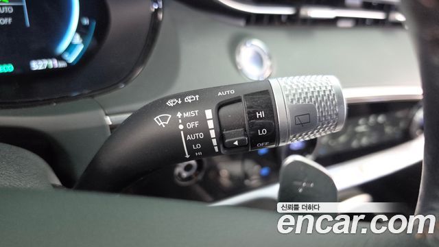 Genesis GV70 2.5T Gasoline 2WD 2022 — фото 27