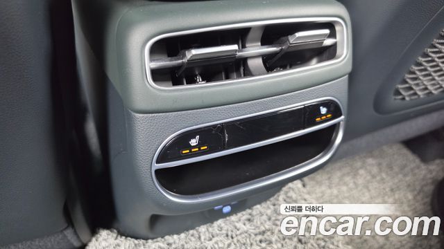 Genesis GV70 2.5T Gasoline 2WD 2022 — фото 31