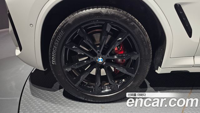 BMW X4 (G02) xDrive20i M Sport Pro Special Edition 2025 — фото 5