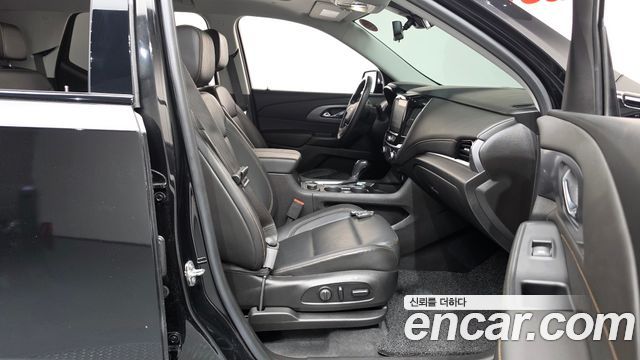 Chevrolet Traverse 3.6 AWD Redline 2020 — фото 26