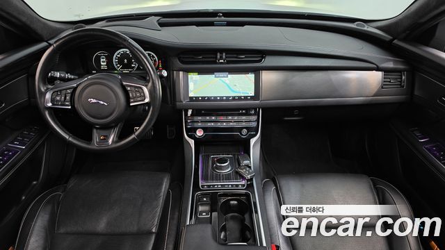 Jaguar XF (X260) 3.0 S AWD 2017 — фото 7
