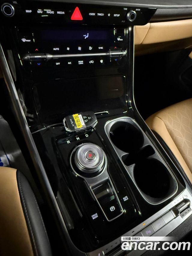 Kia Carnival (IV) Gasoline 9-Seater Noblesse 2023 — фото 9