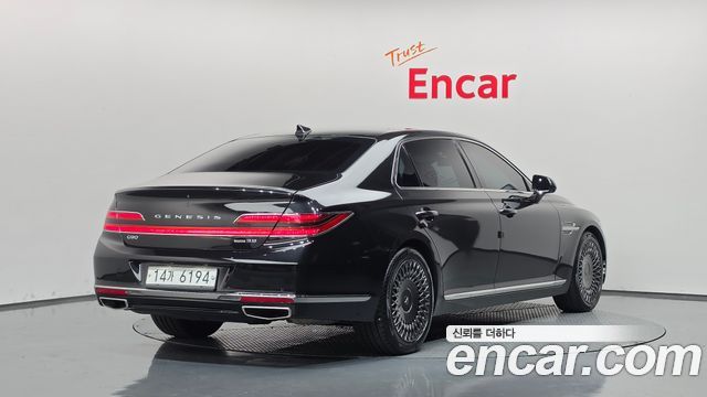 Genesis G90 3.8 AWD Premium Luxury 2019 — фото 2