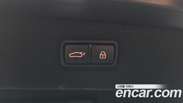 Genesis G90 3.8 AWD Premium Luxury 2019 — фото 16