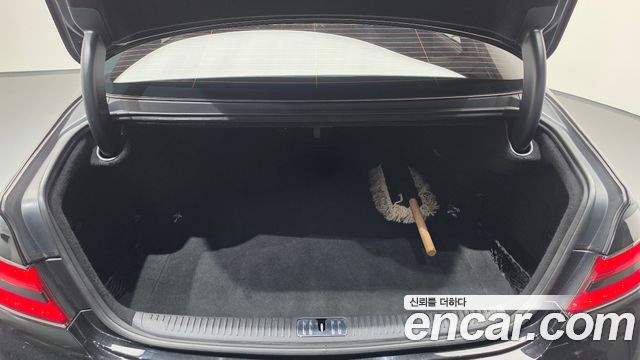 Genesis G90 3.8 AWD Premium Luxury 2019 — фото 17