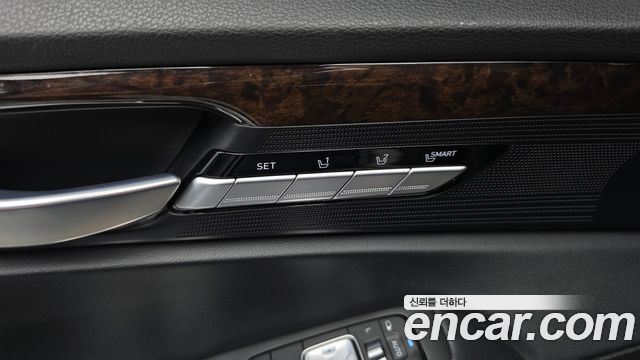 Genesis G90 3.8 AWD Premium Luxury 2019 — фото 29