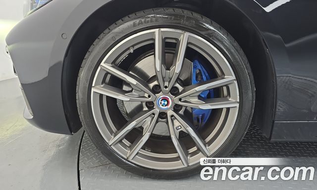 BMW 4 Series (G22) M440i xDrive Convertible 2022 — фото 5