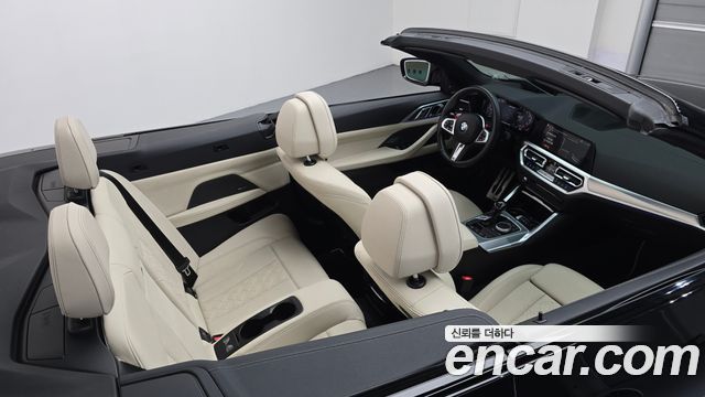 BMW 4 Series (G22) M440i xDrive Convertible 2022 — фото 17