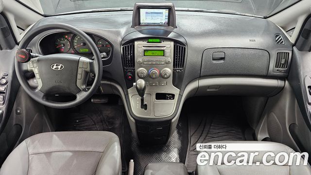 Hyundai Grand Starex 5-Seater VAN CVX Luxury 2015 — фото 7