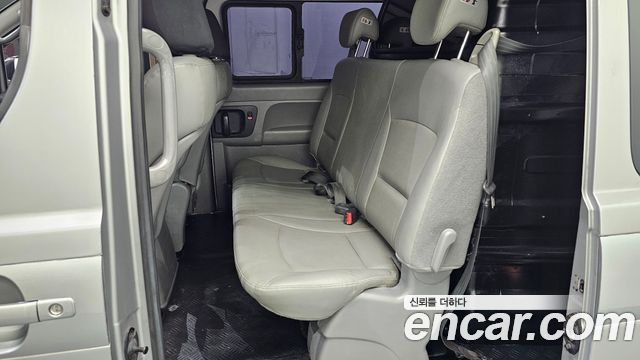 Hyundai Grand Starex 5-Seater VAN CVX Luxury 2015 — фото 12