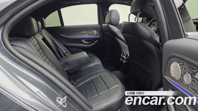 Mercedes-Benz E-Class (W213) E350 4MATIC AMG Line 2021 — фото 11