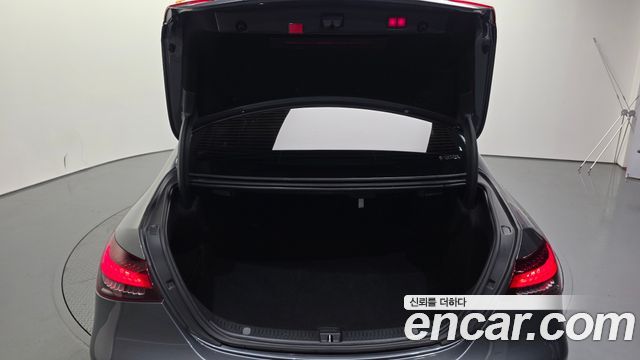 Mercedes-Benz E-Class (W213) E350 4MATIC AMG Line 2021 — фото 20