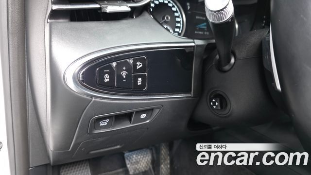 Genesis GV70 2.5T Gasoline 2WD 2021 — фото 27