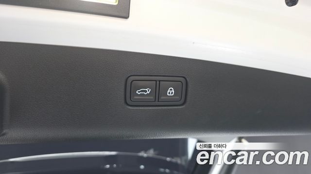 Genesis GV70 2.5T Gasoline 2WD 2021 — фото 31