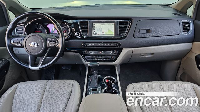Kia Carnival 9-Seater Noblesse Special 2019 — фото 7
