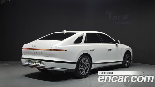 Hyundai Grandeur Hybrid (GN7) Exclusive 2023 — фото 2