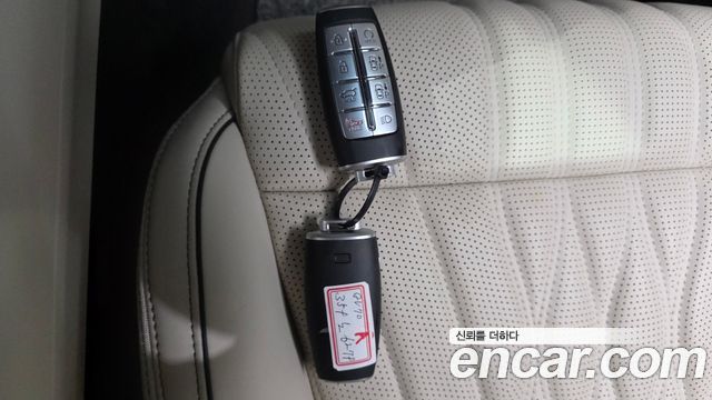 Genesis GV70 2.5T Gasoline 2WD 2023 — фото 20