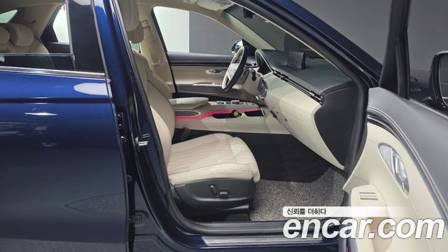 Genesis GV70 2.5T Gasoline 2WD 2023 — фото 32