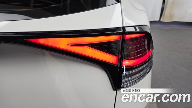 Kia Sportage Hybrid (V) Prestige 2WD 2023 — фото 23
