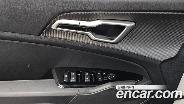 Kia Sportage Hybrid (V) Prestige 2WD 2023 — фото 30
