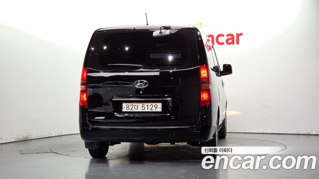 Hyundai Grand Starex Van 5-Seater Smart 2020 — фото 4