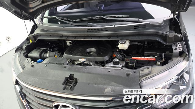 Hyundai Grand Starex Van 5-Seater Smart 2020 — фото 6