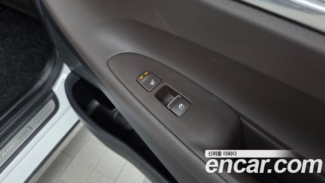 Hyundai Grandeur (IG) 3.0 LPi Rent Car Premium 2023 — фото 19