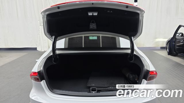 Hyundai Grandeur (IG) 3.0 LPi Rent Car Premium 2023 — фото 20