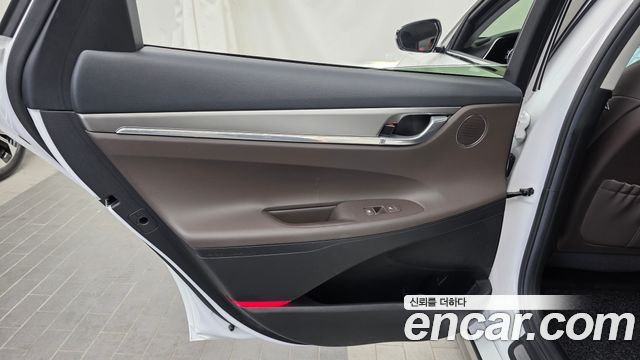 Hyundai Grandeur (IG) 3.0 LPi Rent Car Premium 2023 — фото 25
