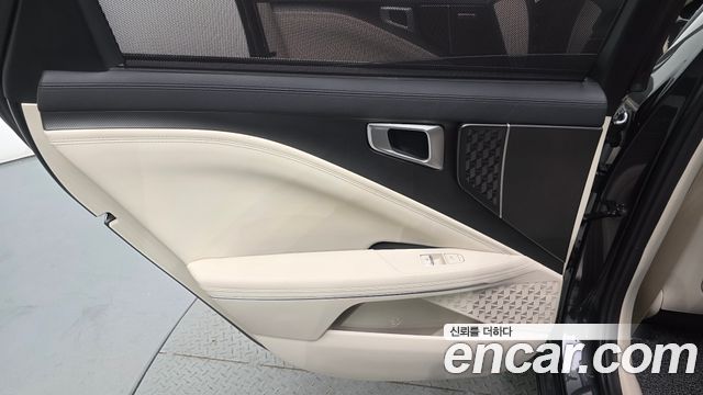Kia K8 2.5 Gasoline 2WD Noblesse 2025 — фото 25