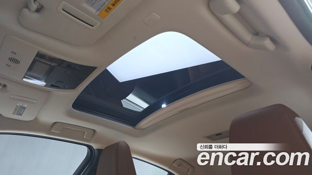 Lexus UX250h 2.0 2WD 2019 — фото 19