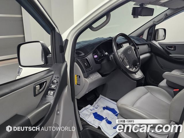 Hyundai Grand Starex Wagon 12-Seater Modern 2018 — фото 15