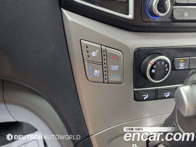 Hyundai Grand Starex Wagon 12-Seater Modern 2018 — фото 21