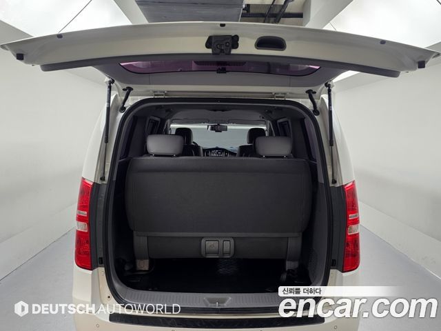 Hyundai Grand Starex Wagon 12-Seater Modern 2018 — фото 23